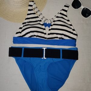 Jag halter with belted bottom